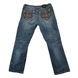 Miss Me Boyfriend Capri Jeans Medium Wash Embroidered Rhinestone JB5778P Size 27
